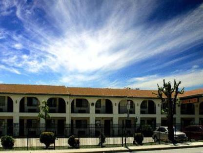 Crossroads - Downtown Motel Sacramento