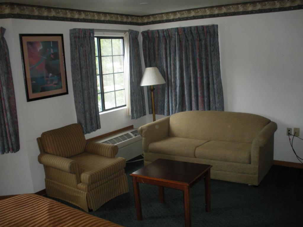 Motel Crossroads - Downtown 3*